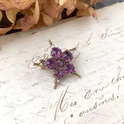 画像5: アメジストガラスのスターブローチ