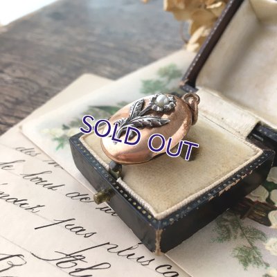 画像4: パールの花のゴールドロケットペンダント