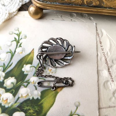 画像4: ピン付き ブルーエナメルのスワールブローチ