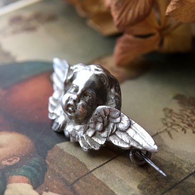 画像5: 銀製 天使の小さなブローチ