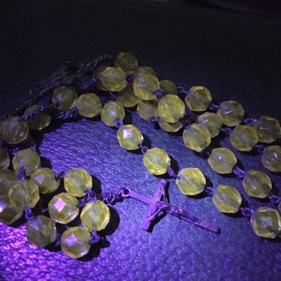 画像8: 蛍光 オレンジガラスのロザリオ