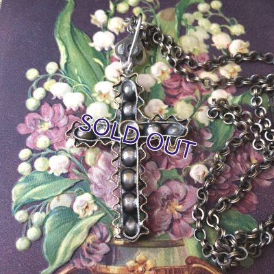 画像5: ピンクガラスのクロスペンダントネックレス