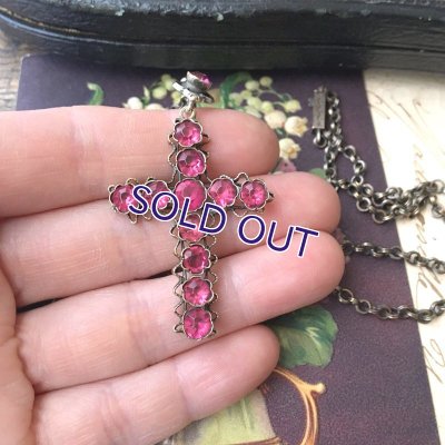 画像12: ピンクガラスのクロスペンダントネックレス