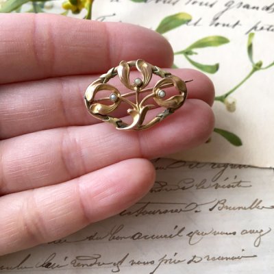 画像10: ORIA ヤドリギとパールのゴールドブローチ