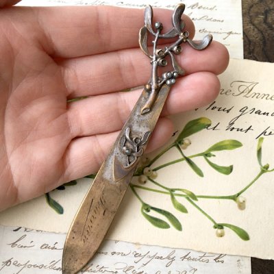 画像9: ヤドリギのレターナイフ兼ブックマーカー