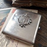 聖ジャンヌダルク紋章のシガレットケース