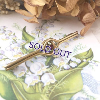 画像3: 赤ガラスのノットゴールドバーブローチ