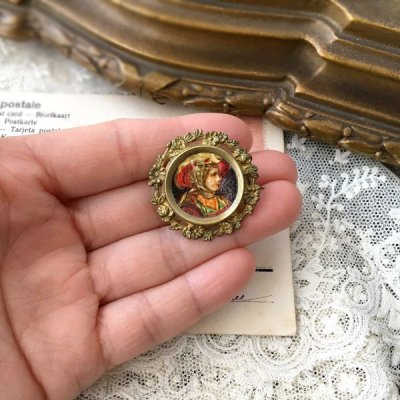 画像11: 少女の横顔肖像エナメルブローチ