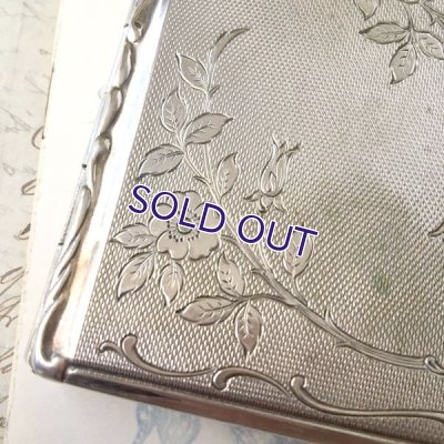 画像4: バラの花模様のシガレットケース