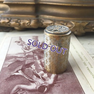 画像3: 大天使ミカエルの筒形ケース（珊瑚のミニロザリオ付）