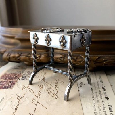 画像5: 『SALIES』紋章の切手ケース