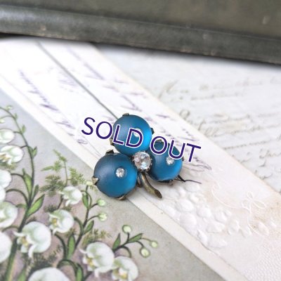 画像8: ブルーガラスとサフィレットのクローバーブローチ