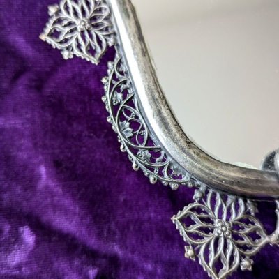 画像8: フルールドリスとエルミン紋章の手鏡