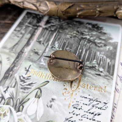 画像8: マンインザムーンとペーストガラスのブローチ