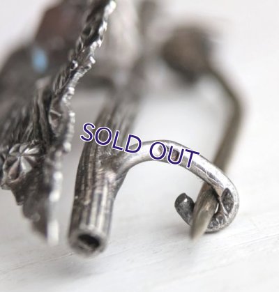 画像10: 銀製 サフィレットのリーフブローチ