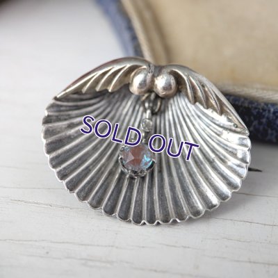 画像4: サフィレットのシェルブローチ