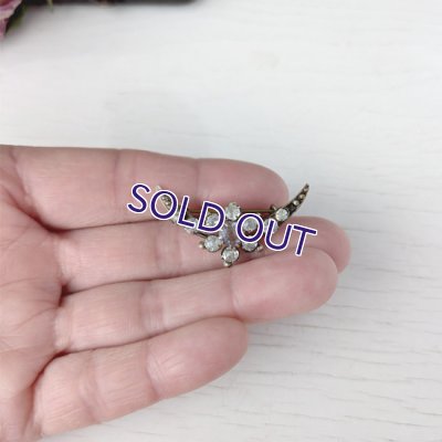 画像9: サフィレットの三日月ブローチ