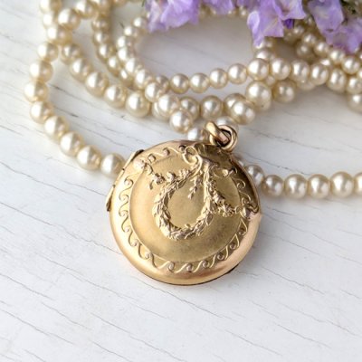 画像5: FIX ガーランド飾りのゴールドロケットペンダント