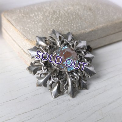 画像5: サフィレットのフルールドリスブローチ