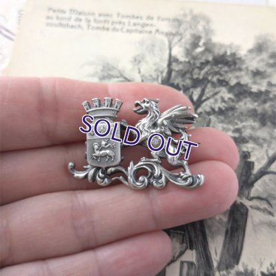 画像9: グリフォンと『ROUEN』紋章のシルバーブローチ