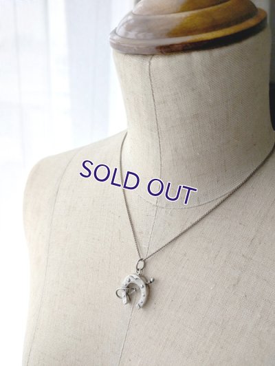 画像9: ホースシューと鞭のシルバーペンダント