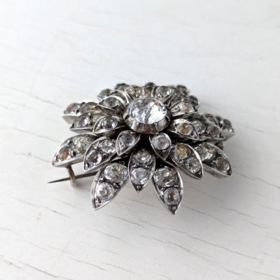 画像5: 銀製ペーストガラスの大きなフワラーブローチ