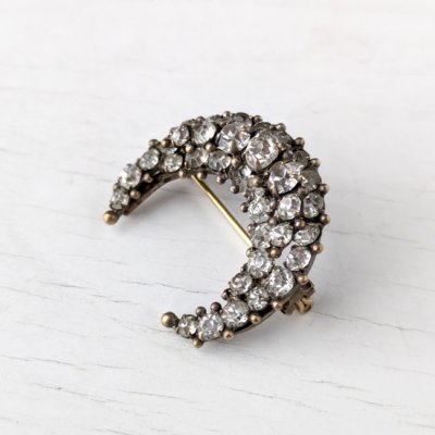 画像9: クリアガラスのクラスター三日月ブローチ