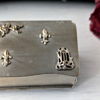 画像6: NDと百合の紋章 小さな切手ケース