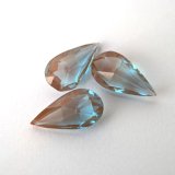 サフィレットルース ペア型D蛍光 約1.5cm×8mm