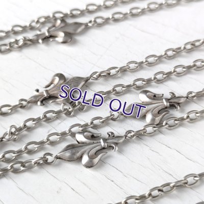 画像3: 銀製 百合の紋章フルールドリスのロングチェーン