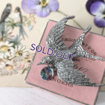 画像7: アイリスガラスとツバメのブローチ