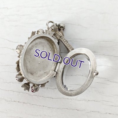 画像8: ピンクガラスのクロケットペンダント