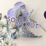 アイリスガラスとツバメのブローチ