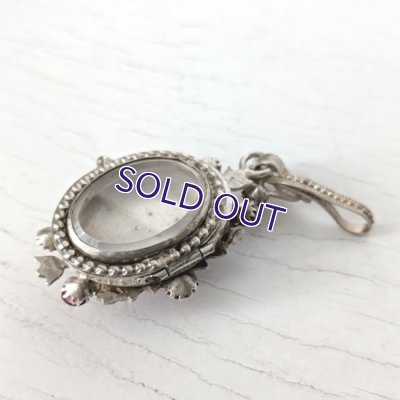 画像7: ピンクガラスのクロケットペンダント