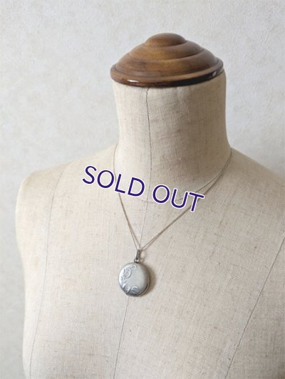 画像8: ヤドリギのシルバーロケットペンダント