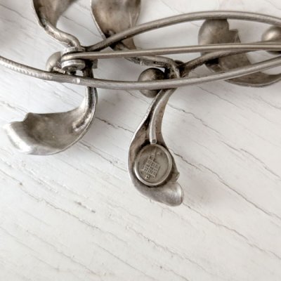 画像10: ヤドリギの立体シルバーブローチ