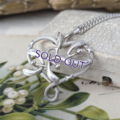 画像1: ヤドリギのノットハートペンダント（チェーン付）