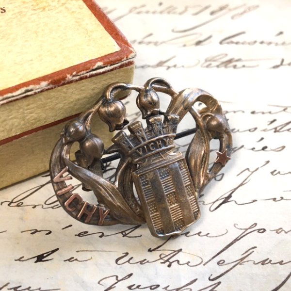 画像3: スズランとVICHYブローチ (3)