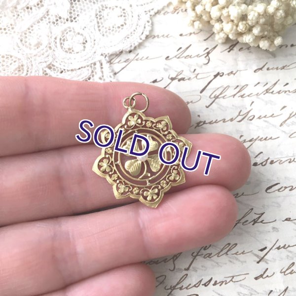 画像7: K18クローバーの透かし細工ペンダントb (7)