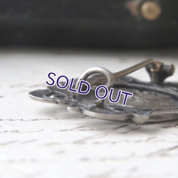 画像5: ジャンヌダルクとヤドリギのシルバーブローチ (5)