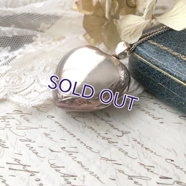 画像7: 大きなハートのシルバーロケットペンダント (7)