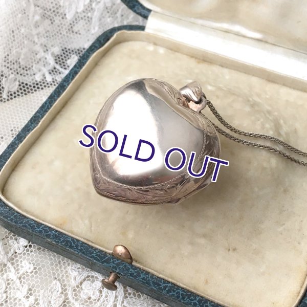 画像2: 大きなハートのシルバーロケットペンダント (2)