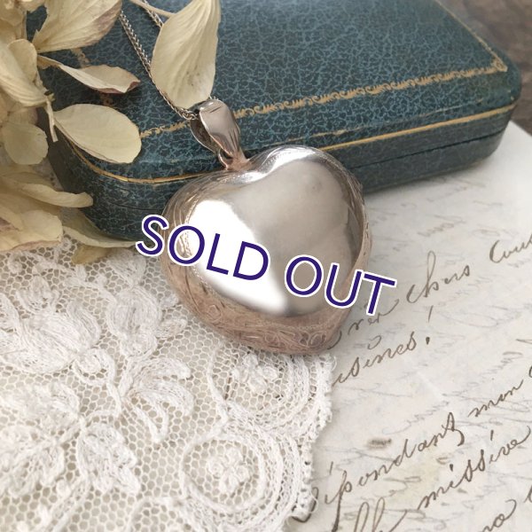 画像5: 大きなハートのシルバーロケットペンダント (5)