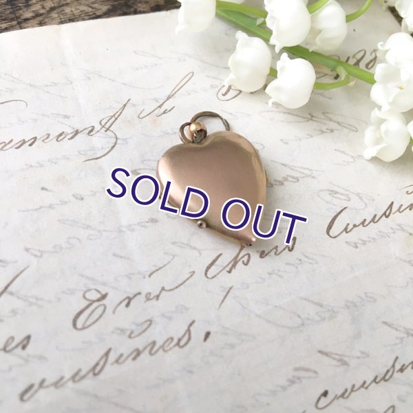 画像5: スズランとシードパールのゴールドロケットペンダント (5)