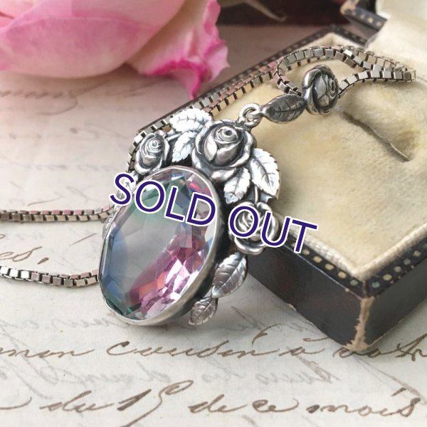 画像2: アイリスガラスとバラのシルバーペンダント (2)