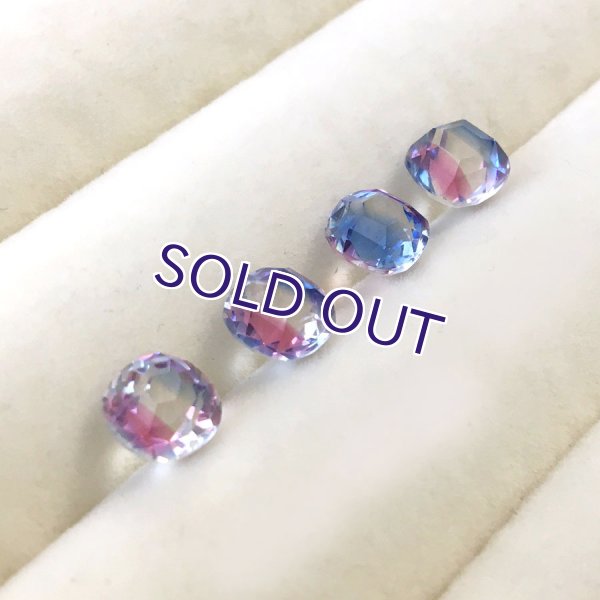 画像3: トリコロールアイリスガラス　クッションカットバックフォイル無（6.7〜6.9mm） (3)