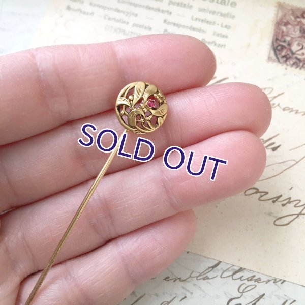 画像8: FIX ヤドリギとルビーガラスのゴールドピン (8)