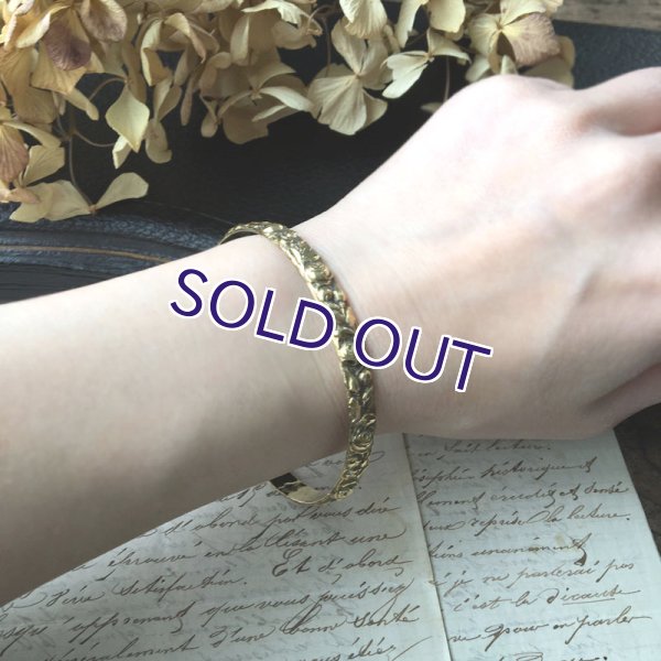 画像9: バラ模様のゴールドバングル (9)