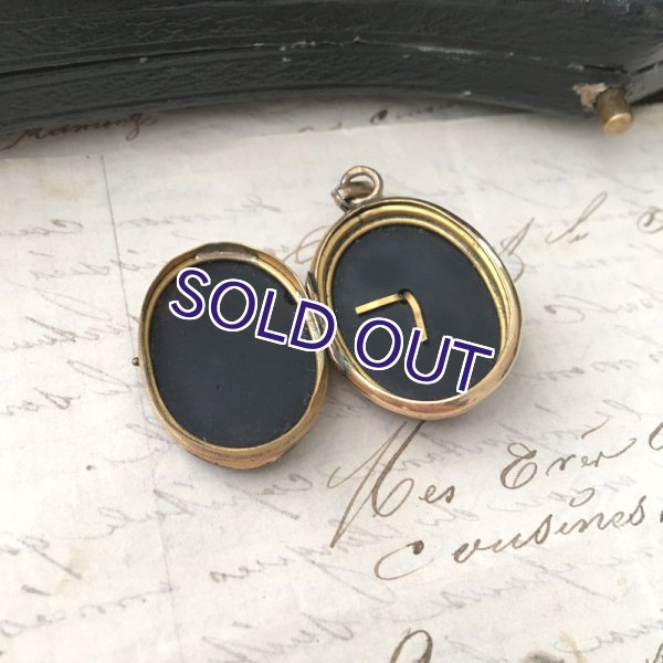 画像8: パールとフレンチジェットのモーニングロケットペンダント (8)