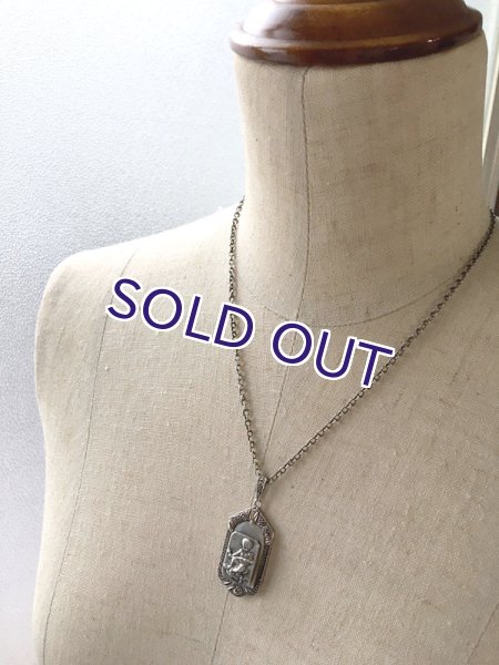 画像12: マザーオブパールとプットーのシルバーペンダント (12)